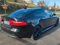 Gebraucht Jaguar XE R 179 PS (131 kW) 2017 Schwarz Limousine