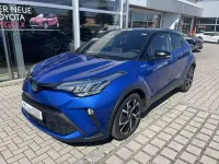 Gebraucht Toyota C-HR Team 184 PS (135 kW) 2020 Titanblau met. / dach schwarz SUV