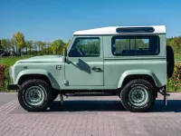 Gebraucht Land Rover Defender Heritage 122 PS (89 kW) 2015 Grün Kombi