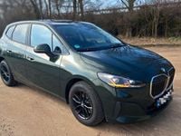 Gebraucht BMW 218 Active Tourer 136 PS (100 kW) 2023 Grün Van / Kleinbus