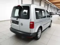 Używany VW Caddy Trendline 125 KM (91 kW) 2018 Srebrny Minivan