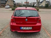 Gebraucht BMW 116 122 PS (89 kW) 2009 Rot Kleinwagen