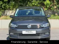 Gebraucht VW Touran Comfortline 150 PS (110 kW) 2019 Indiumgrau Van / Kleinbus