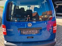 Gebraucht VW Caddy Startline 86 PS (63 kW) 2011 Blau Van / Kleinbus