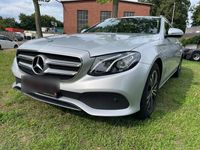 Gebraucht Mercedes E220 194 PS (142 kW) 2017 Silber Kombi