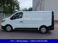 Gebraucht Renault Trafic 150 PS (110 kW) 2022 Weiß Van / Kleinbus