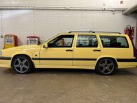 Gebraucht Volvo 850 241 PS (177 kW) 1995 Marsgelb Kombi