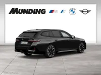 Neu BMW 550e Sport Line 489 PS (359 kW) 2026 Schwarz Limousine