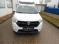 Gebraucht Dacia Dokker Comfort 102 PS (75 kW) 2018 Weiß Van / Kleinbus