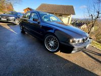 Gebraucht BMW 523 170 PS (125 kW) 1997 Violet Limousine