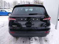 Neu Skoda Karoq Selection 150 PS (110 kW) 2026 Blackmagic perleffekt SUV