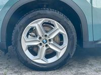 Gebraucht BMW X2 Efficient Dynamics 170 PS (125 kW) 2025 Cape york grün metallic SUV