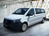 Gebraucht Mercedes Vito 190 PS (139 kW) 2023 Arktikweiß Van