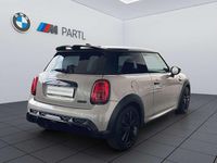 Gebraucht Mini Cooper 136 PS (100 kW) 2023 Grau Kleinwagen