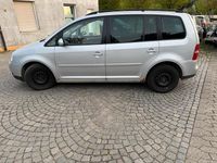 Gebraucht VW Touran 140 PS (102 kW) 2004 Grau Van / Kleinbus