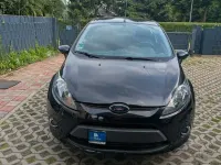 Gebraucht Ford Fiesta Trend 82 PS (60 kW) 2012 Schwarz Kleinwagen