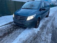 Second-hand Mercedes Vito 163 CP (119 kW) 2017 Albastru Van
