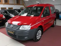 Używany VW Caddy 75 KM (55 kW) 2009 Czerwony Minivan