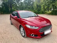 Gebraucht Ford Mondeo Titanium 150 PS (110 kW) 2016 Rot Limousine