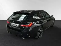 Gebraucht BMW 330e M Sport 292 PS (214 kW) 2025 Black sapphire metallic Kombi