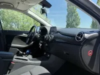 Gebraucht Mercedes B180 122 PS (89 kW) 2012 Grau Kleinwagen