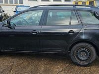 Gebraucht VW Golf VII Match 105 PS (77 kW) 2013 Schwarz Kombi