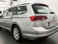 Gebraucht VW Passat Business 150 PS (110 kW) 2023 Grau Kombi