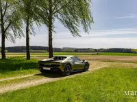 Gebraucht Ferrari 296 829 PS (609 kW) 2023 Grün (verde masoni) Coupé