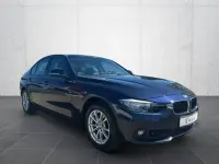 Gebraucht BMW 318 Advantage 136 PS (100 kW) 2016 Blau Limousine