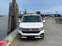 Second-hand VW Multivan Generation Six 150 CP (110 kW) 2020 Alb Monovolum