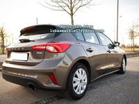 Gebraucht Ford Focus Trend 125 PS (91 kW) 2018 Braun Limousine