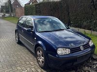 Gebraucht VW Golf IV 75 PS (55 kW) 2001 Blau Limousine