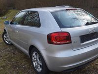 Gebraucht Audi A3 Attraction 105 PS (77 kW) 2012 Silber Kleinwagen