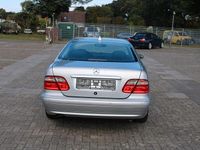Gebraucht Mercedes CLK320 Elegance 218 PS (160 kW) 2000 Grau Coupé