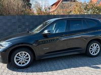 Gebraucht BMW X1 Advantage 150 PS (110 kW) 2017 Schwarz ii SUV