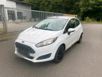 Gebraucht Ford Fiesta 60 PS (44 kW) 2013 Weiß Limousine