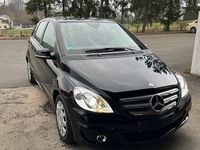 Gebraucht Mercedes B180 109 PS (80 kW) 2011 Schwarz Van / Kleinbus