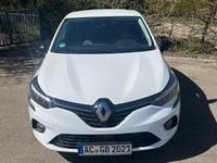 Gebraucht Renault Clio V 67 PS (49 kW) 2022 Weiß Kleinwagen