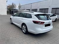 Gebraucht Opel Insignia 170 PS (125 kW) 2018 Weiß Kombi
