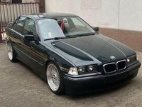 Second-hand BMW 320 150 CP (110 kW) 1992 Berlinǎ