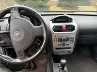 Gebraucht Opel Corsa 44 PS (32 kW) 2005 Silber Kleinwagen