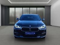 Gebraucht BMW X2 Advantage 136 PS (100 kW) 2023 Schwarz / black sapphire (metallic) SUV