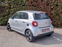 Gebraucht Smart ForFour 71 PS (52 kW) 2018 Cool silber Kleinwagen