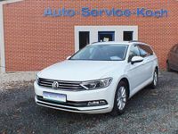 Gebraucht VW Passat Comfortline 120 PS (88 kW) 2019 Pure white Kombi