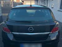 Gebraucht Opel Astra 105 PS (77 kW) 2007 Schwarz Limousine