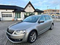 Gebraucht Skoda Octavia Elegance 180 PS (132 kW) 2014 Beige Kleinwagen