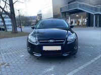 Gebraucht Ford Focus Titanium 125 PS (91 kW) 2011 Schwarz Limousine