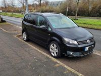Gebraucht VW Touran Life 140 PS (102 kW) 2014 Schwarz Van / Kleinbus
