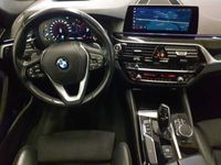 gebraucht BMW 520 d Touring Aut. Sport Line