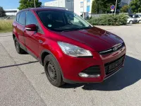 Gebraucht Ford Kuga Trend 150 PS (110 kW) 2015 Rot SUV